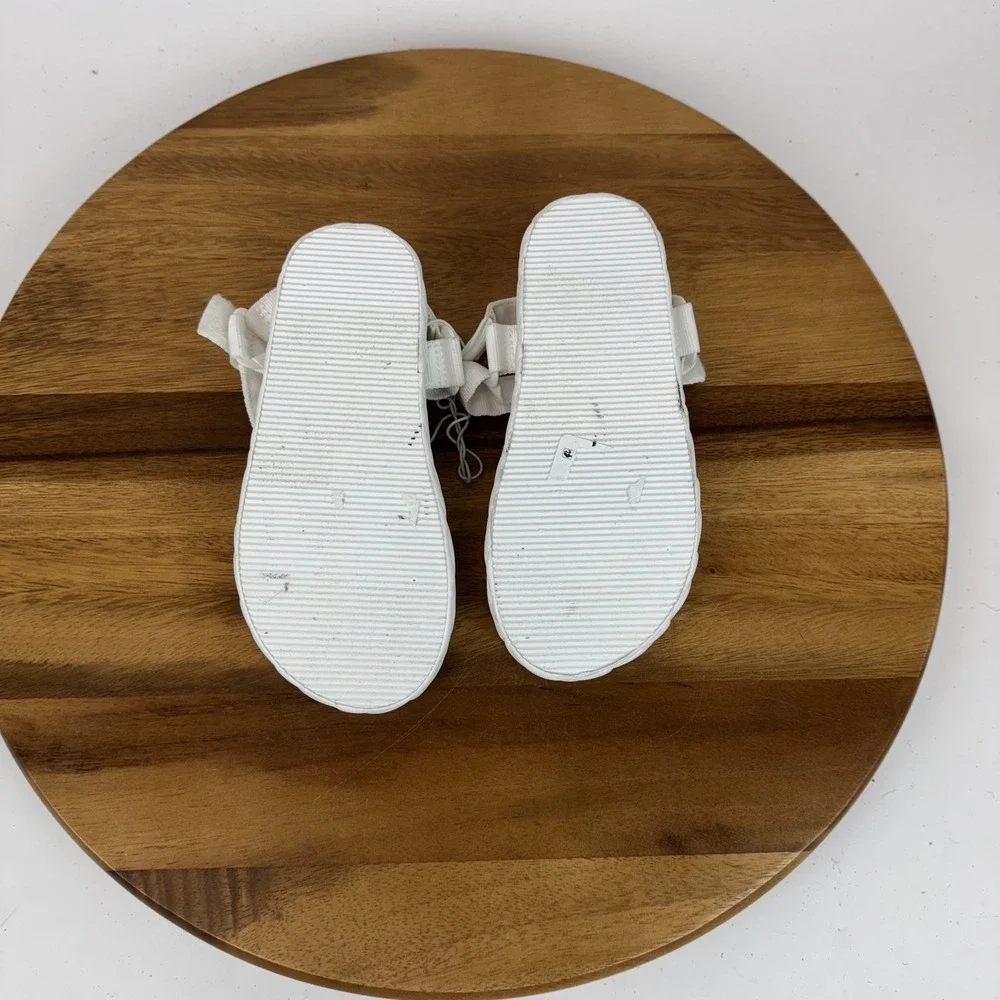 New NWOB‎ Little Kids Dolce Vita Zaidey Strappy Platform White Sandals Size 13 C